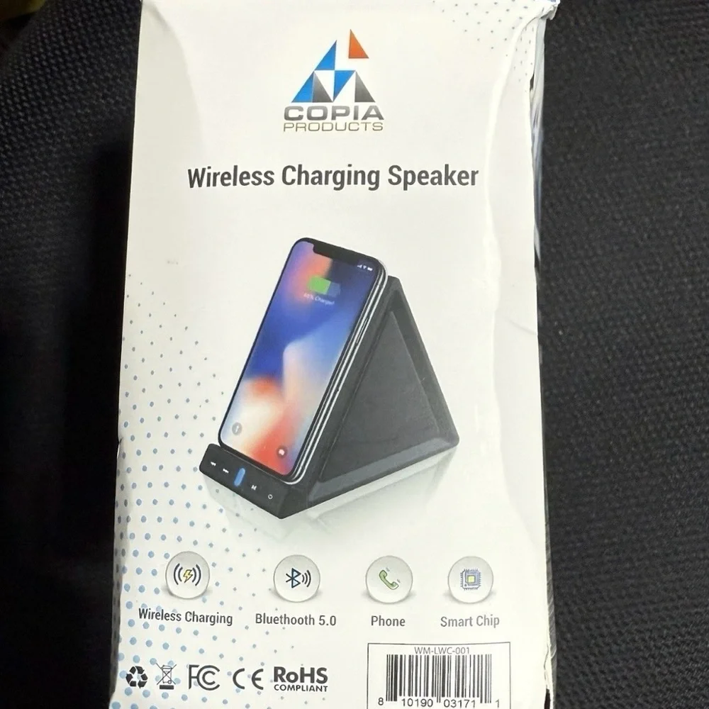 Copia Wireless Charging Speaker